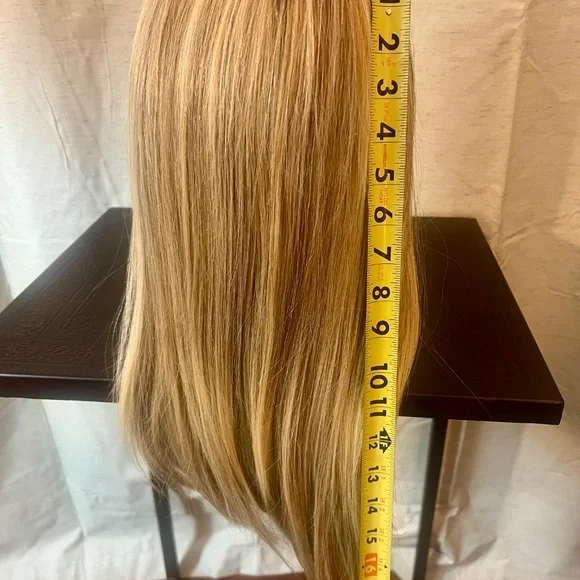 Human Hair Lace Front Wig – 18” Honey Blonde Highlights w/ Dark Roots